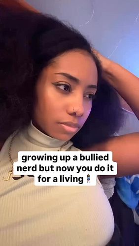 I love my life but man growing up as a nerd? Y’all😭

follow for more ♡ (@lillipie101)
.
.
.
.
.
.
.
#relatable #comedy #natur...