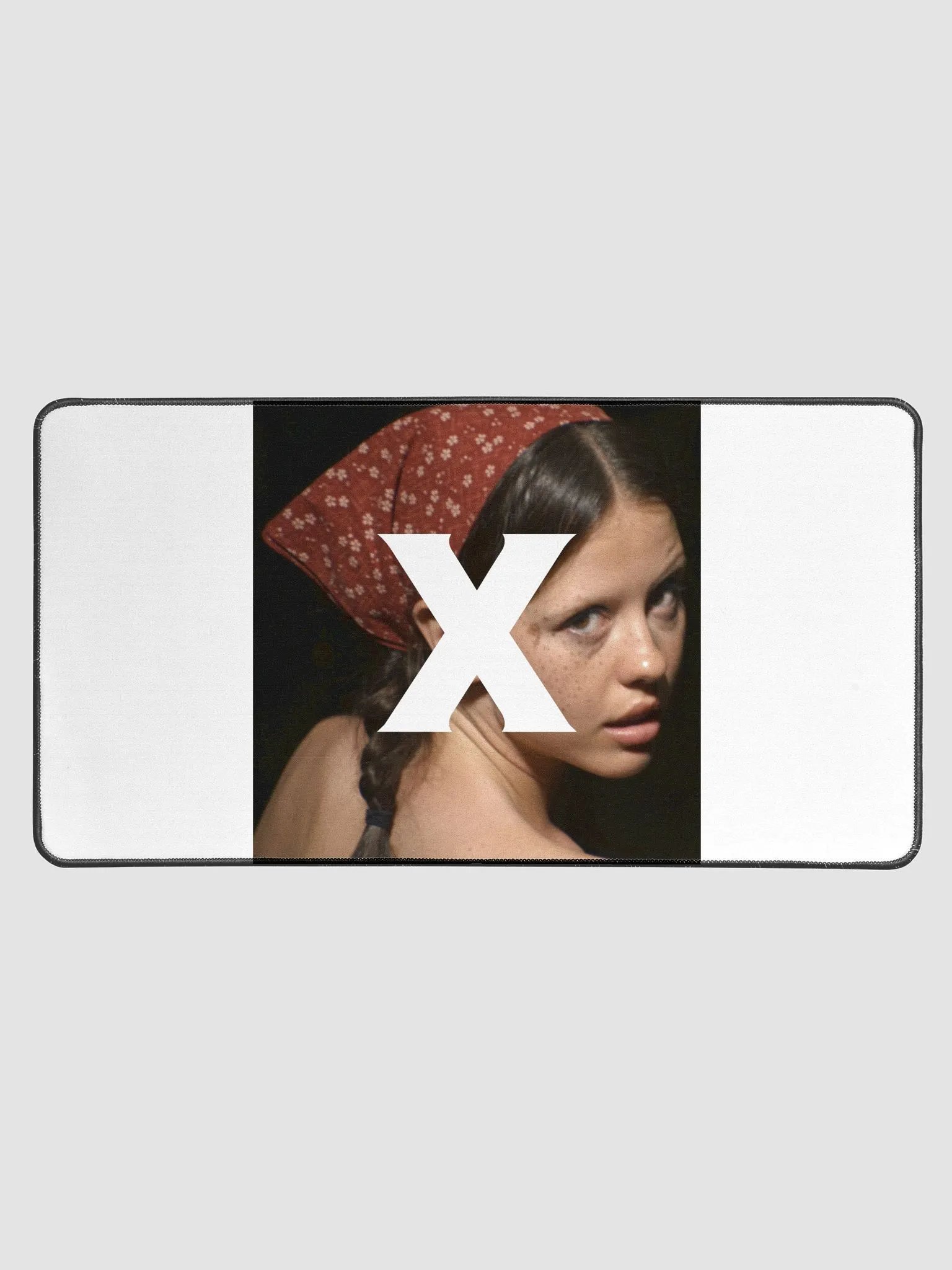 Mia Goth X Maxine mouse rug product image (1)