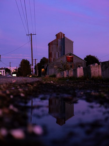 Found a cool little town right as the sun was setting

Canon R6
RF 50mm 1.8 STM