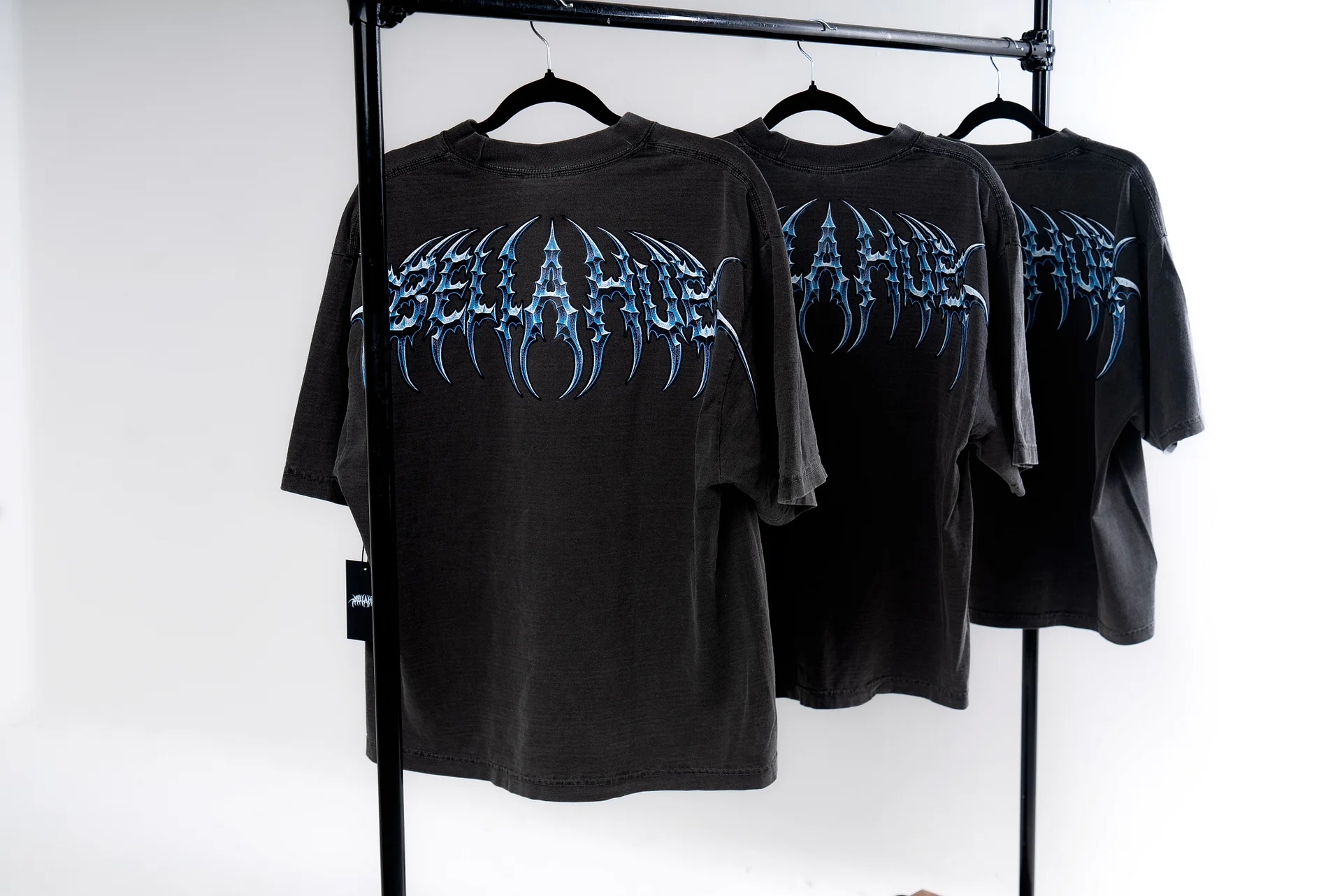 Silence Oversized Graphic Tee product image (12)