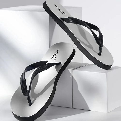 Peak Comfort Flip Flops

$23.00

Peak Comfort Flip Flops - Embrace the Journey

Elevate your casual footwear with the Peak Co...