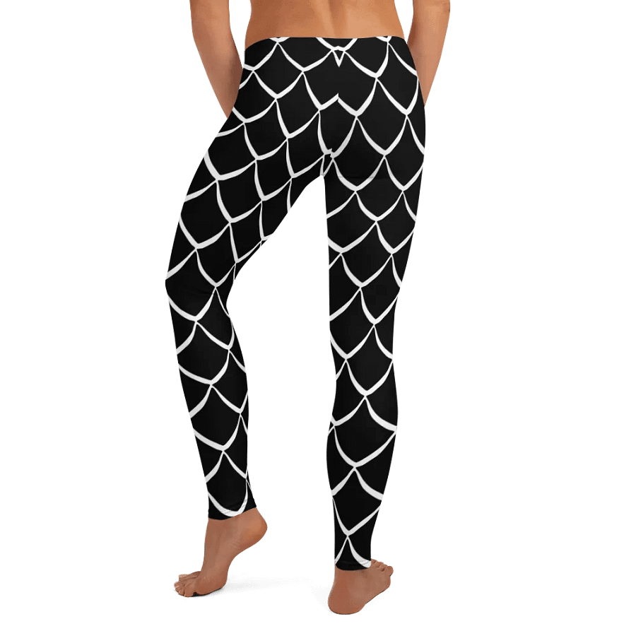 Snake Print Leggings – Bold, Stylish & Comfortably Versatile product image (8)