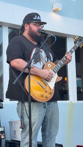 Playing this incredible 1959 @gibsonguitar #lespaul while getting down on some @govtmule game face #guitar #youtuber #fyp #gu...