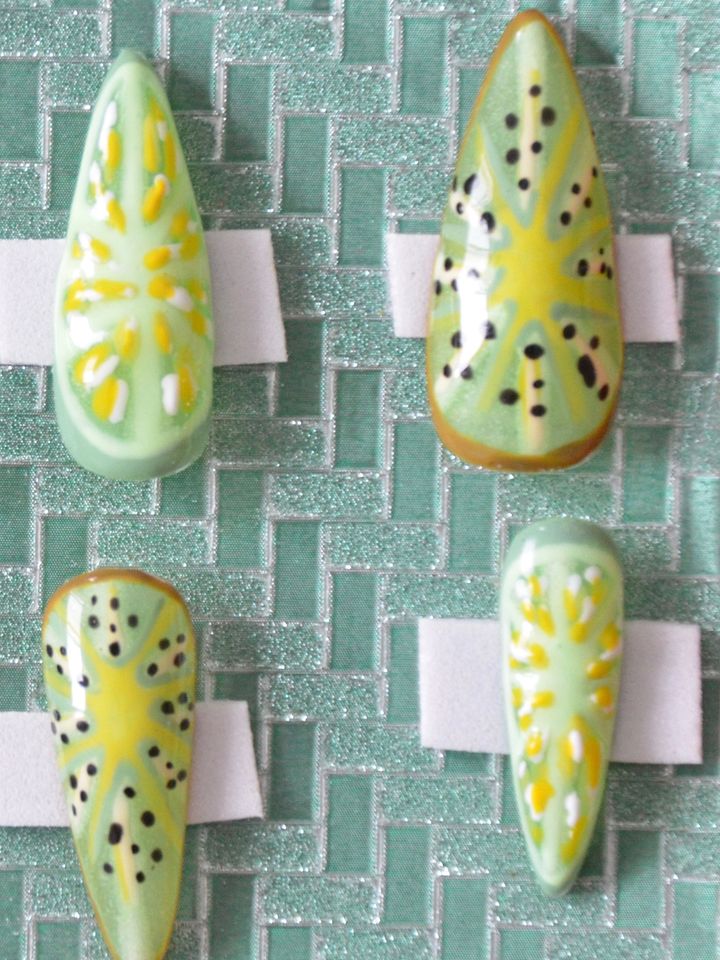 Kiwi Lime Press Ons product image (2)
