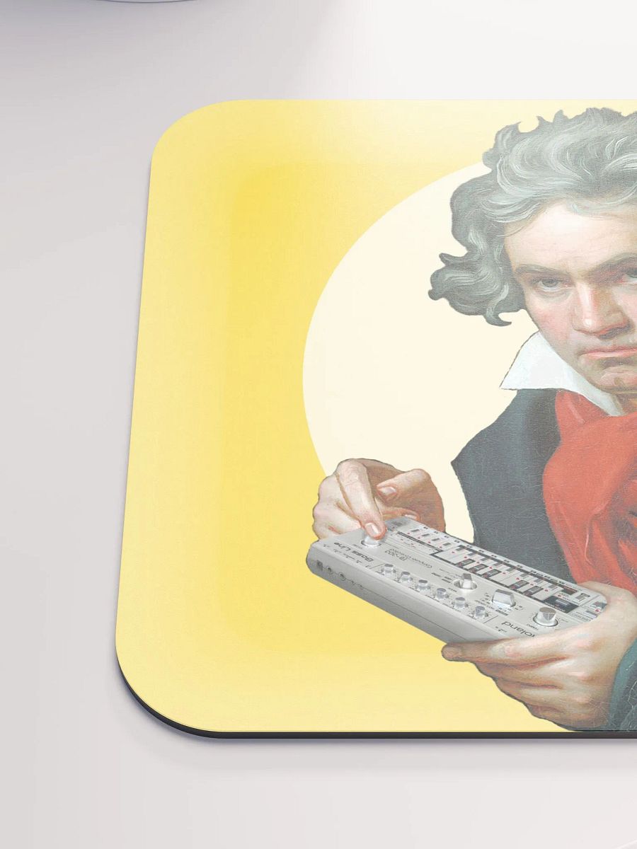 Roland van Beethoven by Frank Fonik (TB 303), EDM Techno Classic Mouse Pad product image (3)