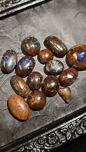 Thought I'd share some lovely Boulder Opal cabs I picked up a while back, direct from an Australian vendor. Each of these loo...