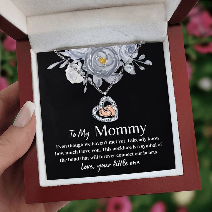 To My Mommy - Baby Feet Heart Necklace - Forever Connecting Our Hearts product image (1)