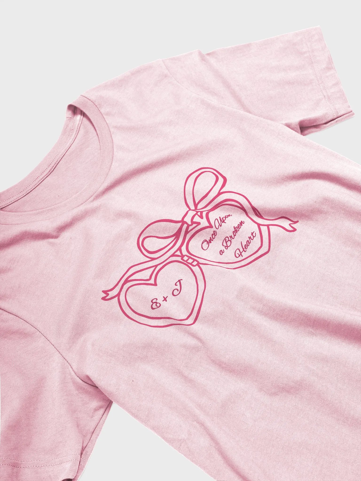 E + J Locket T-shirt product image (2)