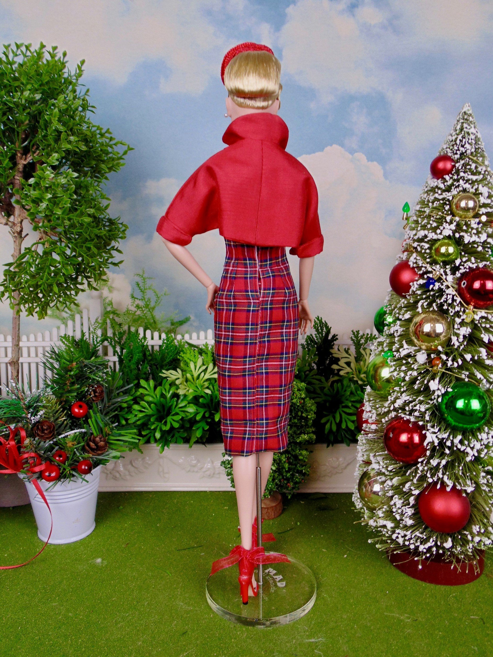 Linda sewing pattern for 12
