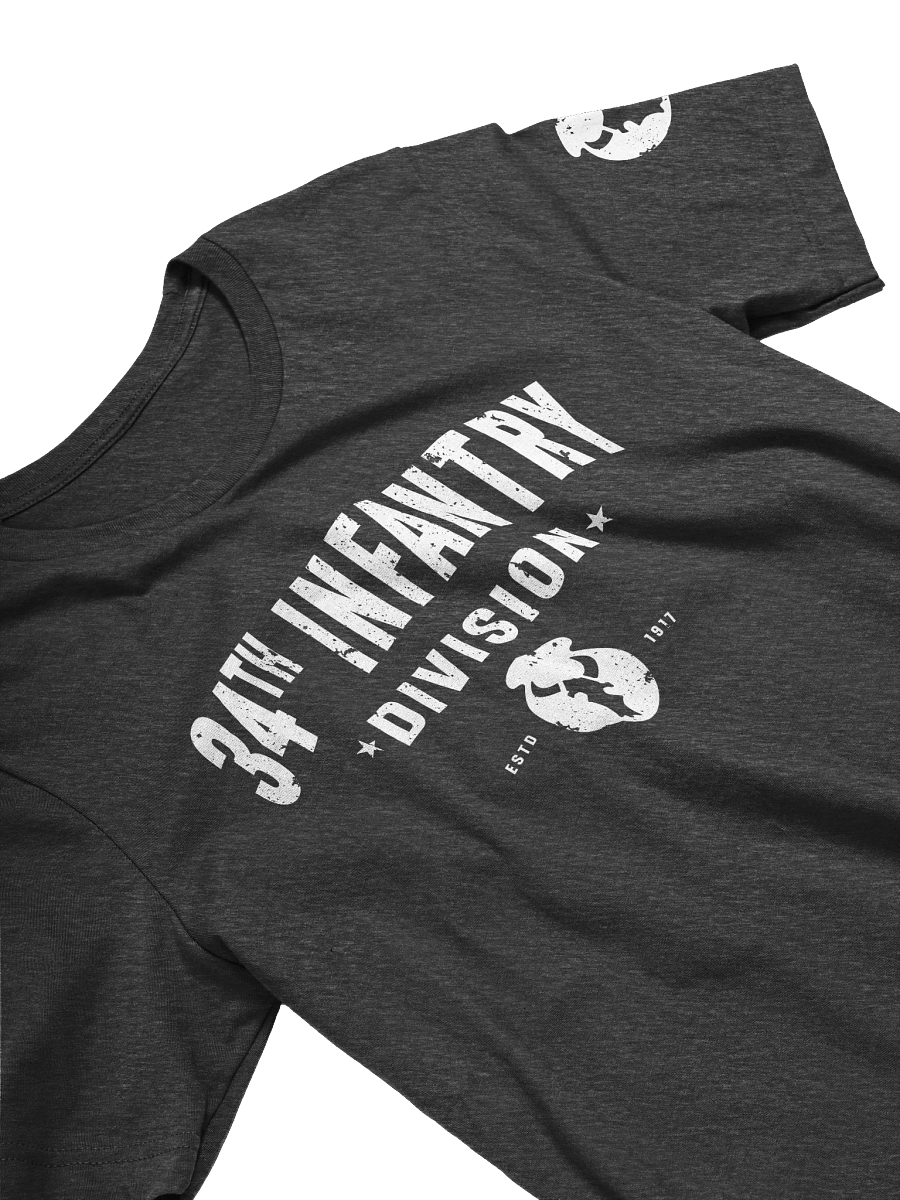 34th Infantry Division - Red Bull " Distressed" T-Shirt product image (22)