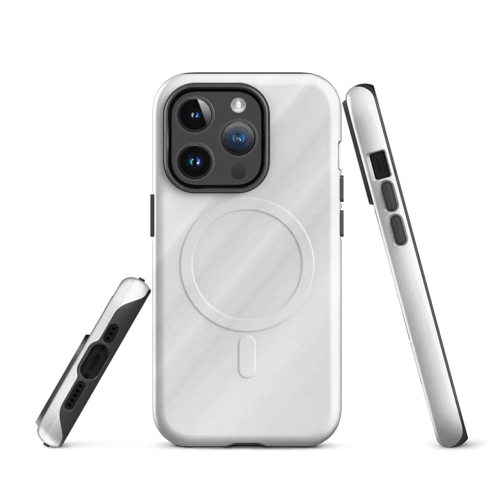 Magnetic Clarity: MagSafe® Tough Case product image (2)