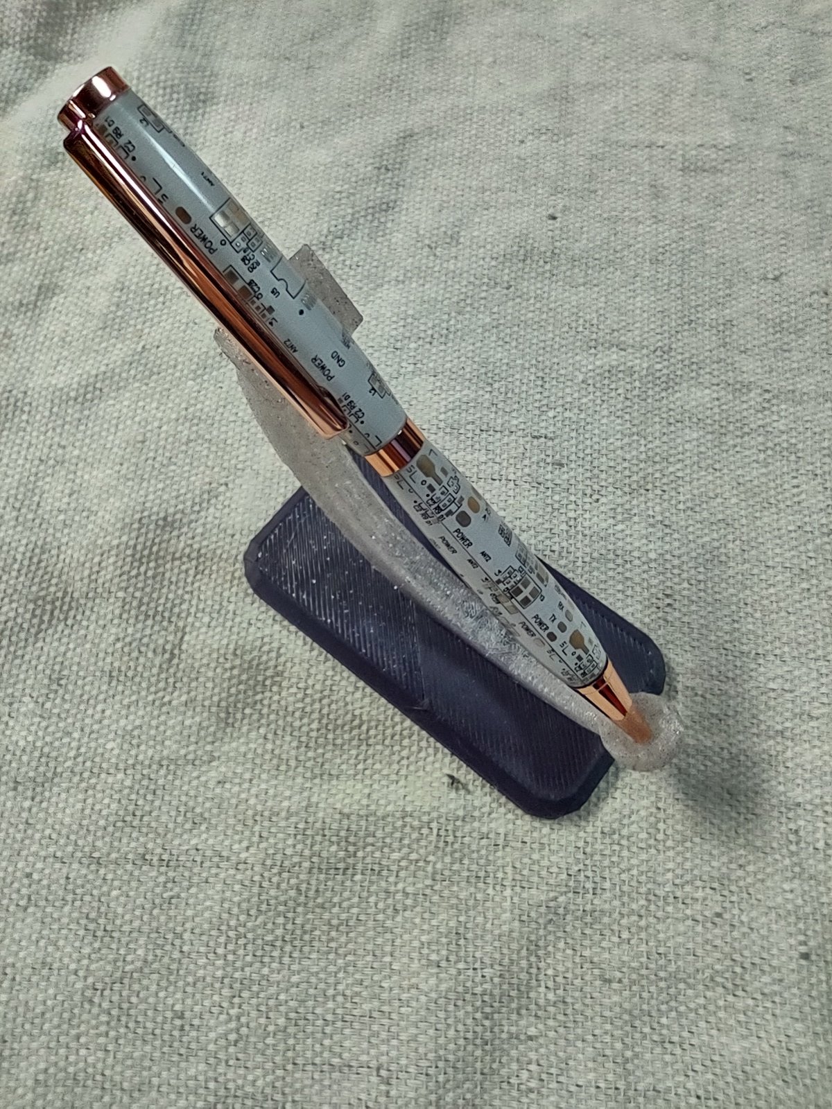 White Circuitry Slimline Pen with Copper Accents - RBSLCIR001 product image (2)