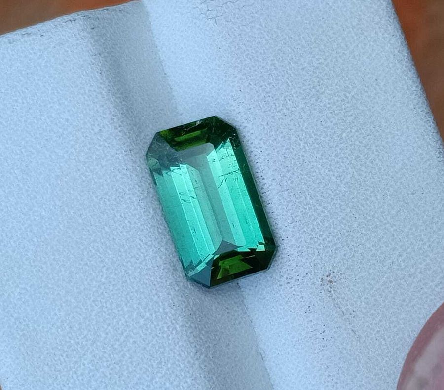 TOURMALINE LOOSE GEMSTONE GREEN COLOR EMERALD CUT FROM AFGHANISTAN, 2.45 CARAT product image (5)