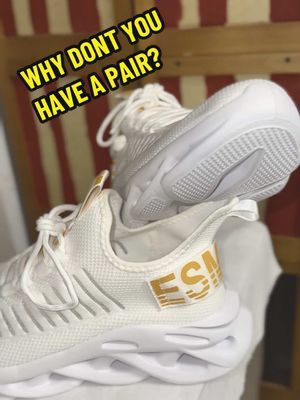 Loving these #shoes, what a #bargain #sneakers #urbanthreads #gym #outdoors #nonslipshoes #runningshoes #trainningshoes #footwear #breathableshoes #flashsale #hiking #fyp #tiktokshop #tiktokaffiliate 