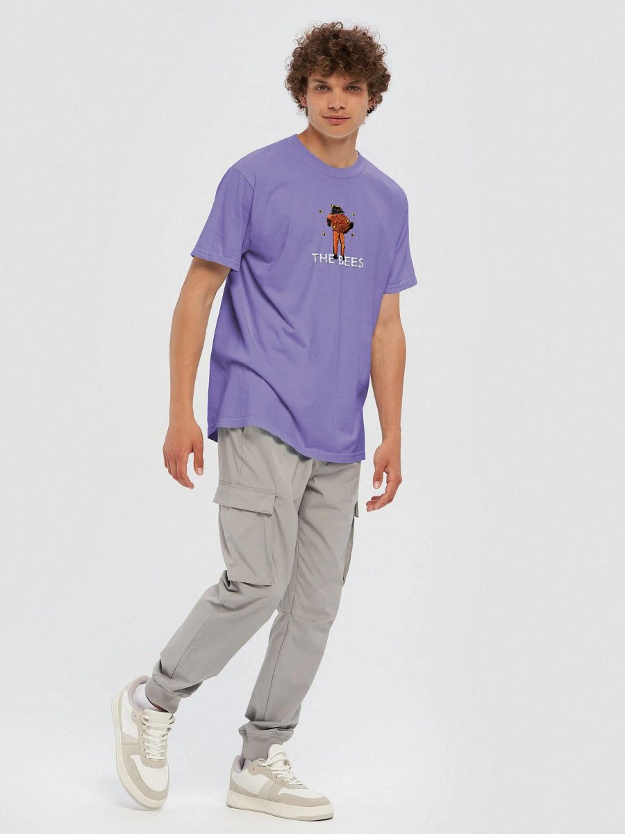 THE BEES Tee (Embroidered) product image (5)