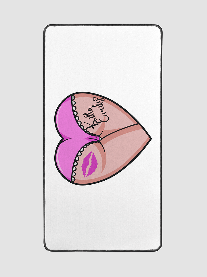 KILLA_EMILY LIGHT PINK HEART BUTT LOGO DESK MAT product image (2)