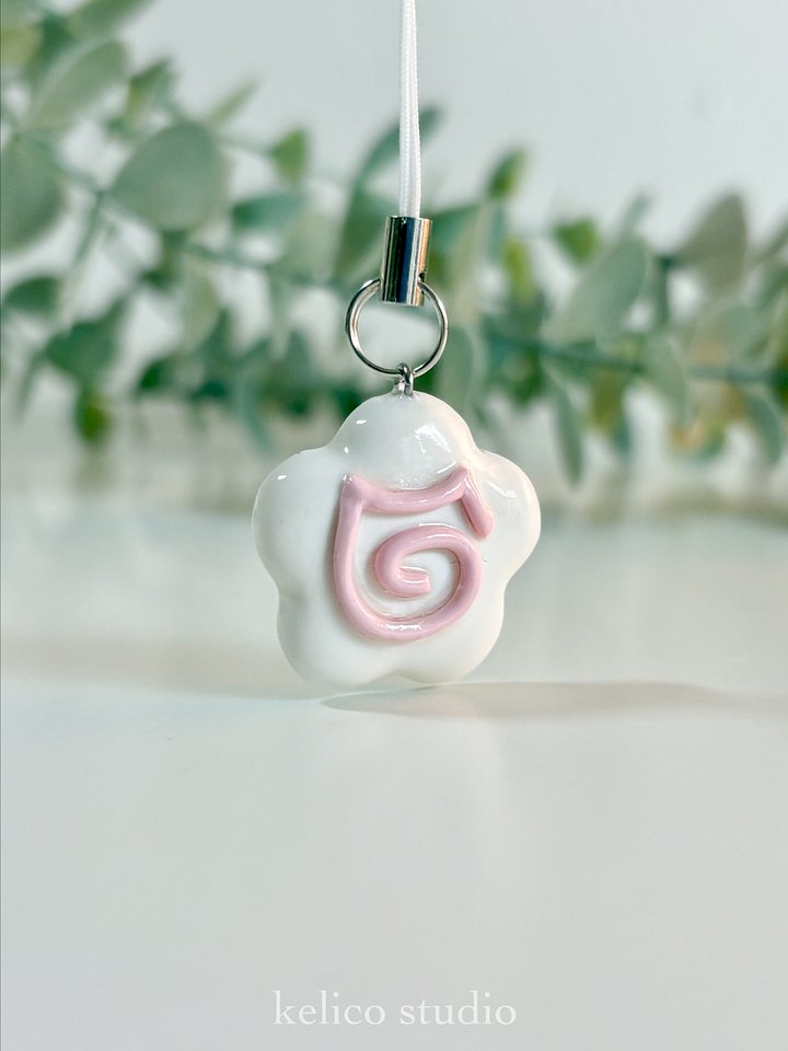 nekomaki • clay charm product image (1)