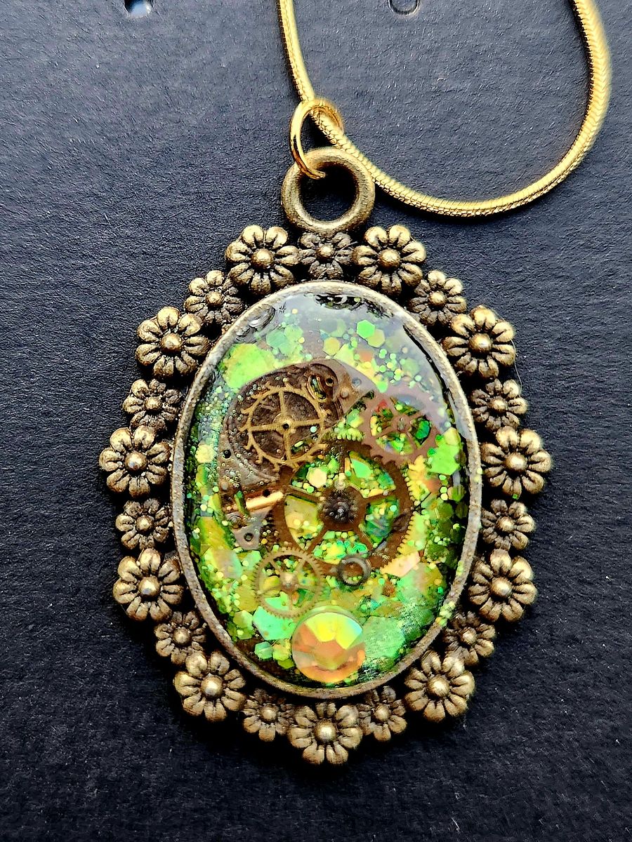 Steampunk Cameo Necklace product image (2)