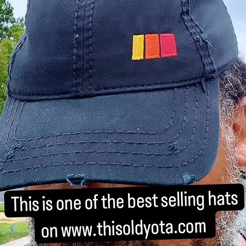 New hats, shirts and other designs up now on our website. 
💥
www.thisoldyota.com #linkinbio 👌
💥
#thisoldyota #off road #Toyot...