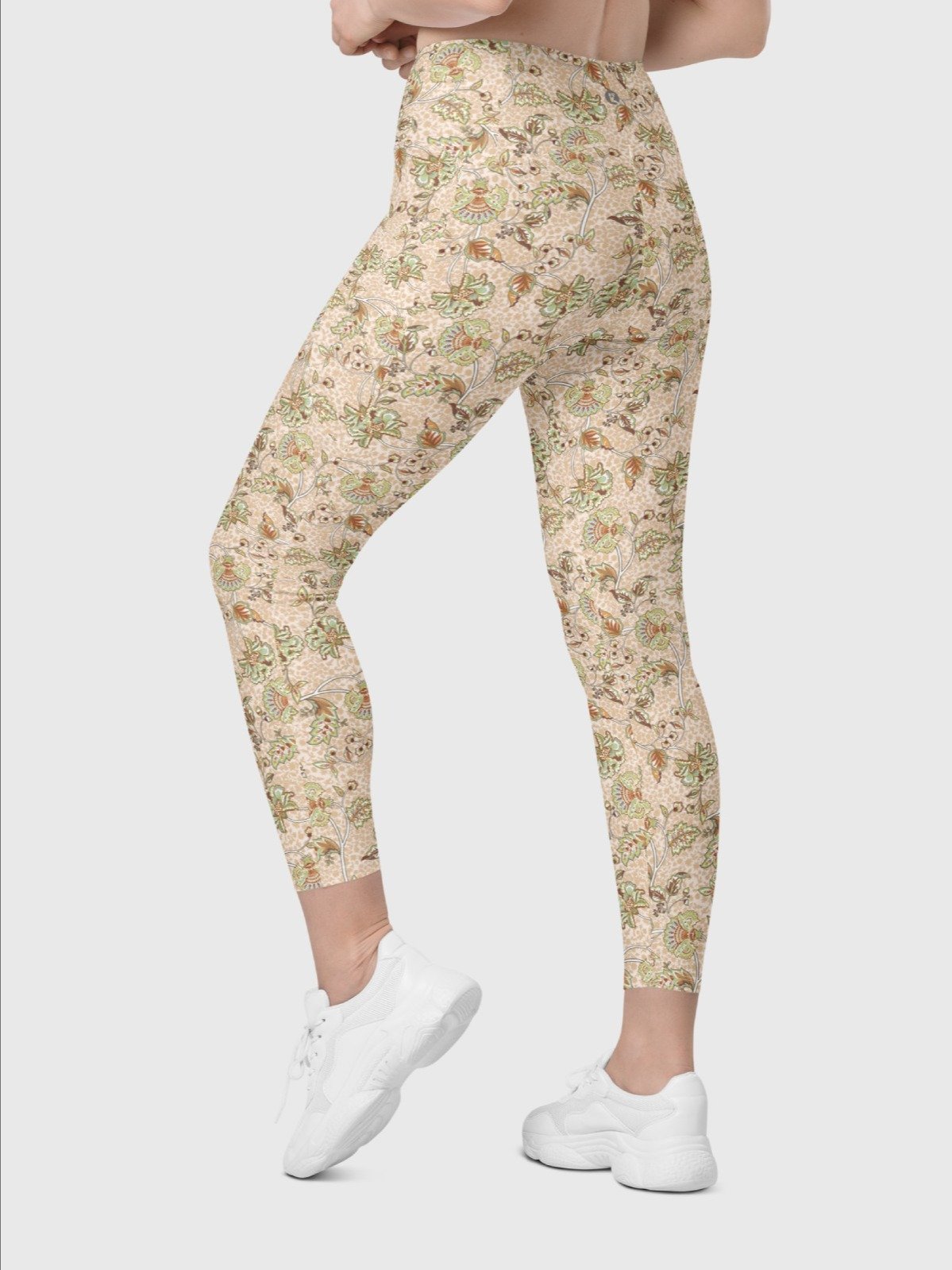 Leggings with Pockets "Elegant Neutral Beige Chintz" product image (5)