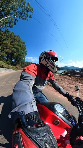 The Lost Souls....
.
#revsyourheart #yamahafzsv3 #insta360 #rush #adrenaline #bikerlife #thisiswhyweride #motorcyclelife #twi...
