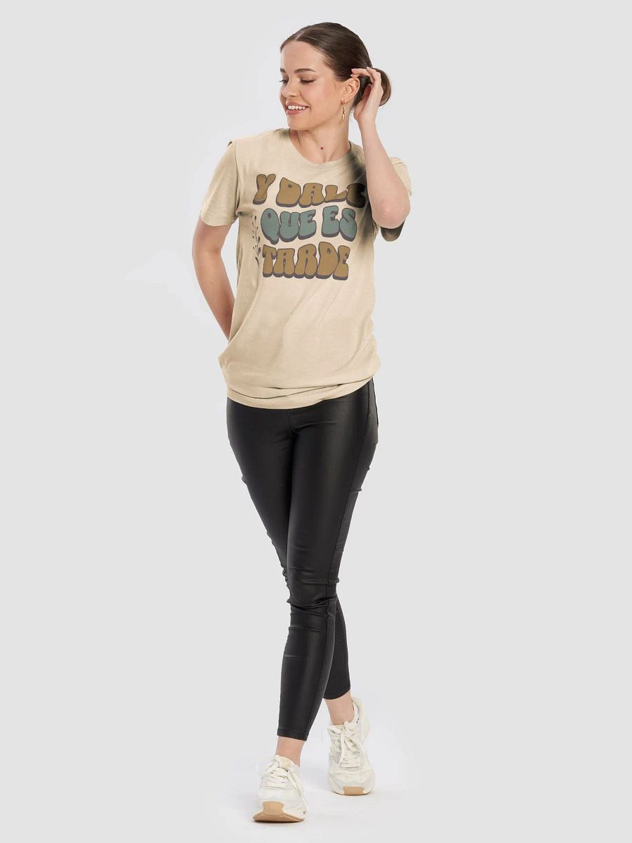 Y Dale Que Es Tarde Camiseta Unisex Unisex product image (7)