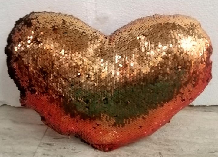 HEART PILLOW product image (2)