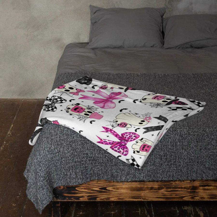 Coquette Halloween Blanket product image (11)