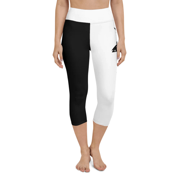 Copy of Fish Flexi Capri Yoga Leggings – 90s Vibes, Ultimate Comfort! product image (1)