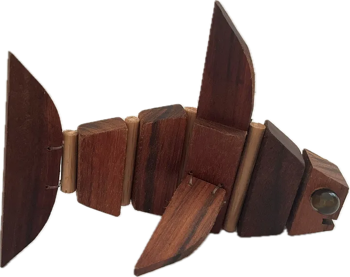 Wooden Goldfish (5 1/2” x 4 1/2”) product image (1)