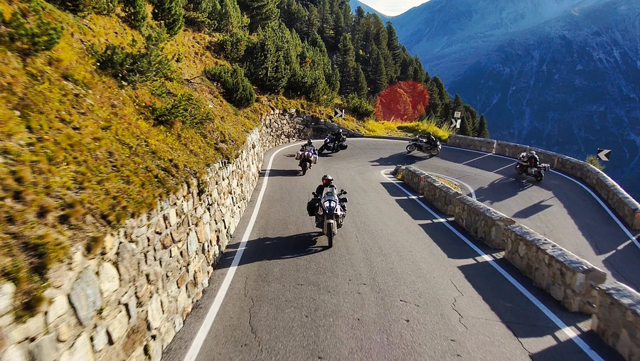 CENTRAL ALPS CHALLENGE – 8-DAY GUIDED MOTORCYCLE TOUR product image (5)
