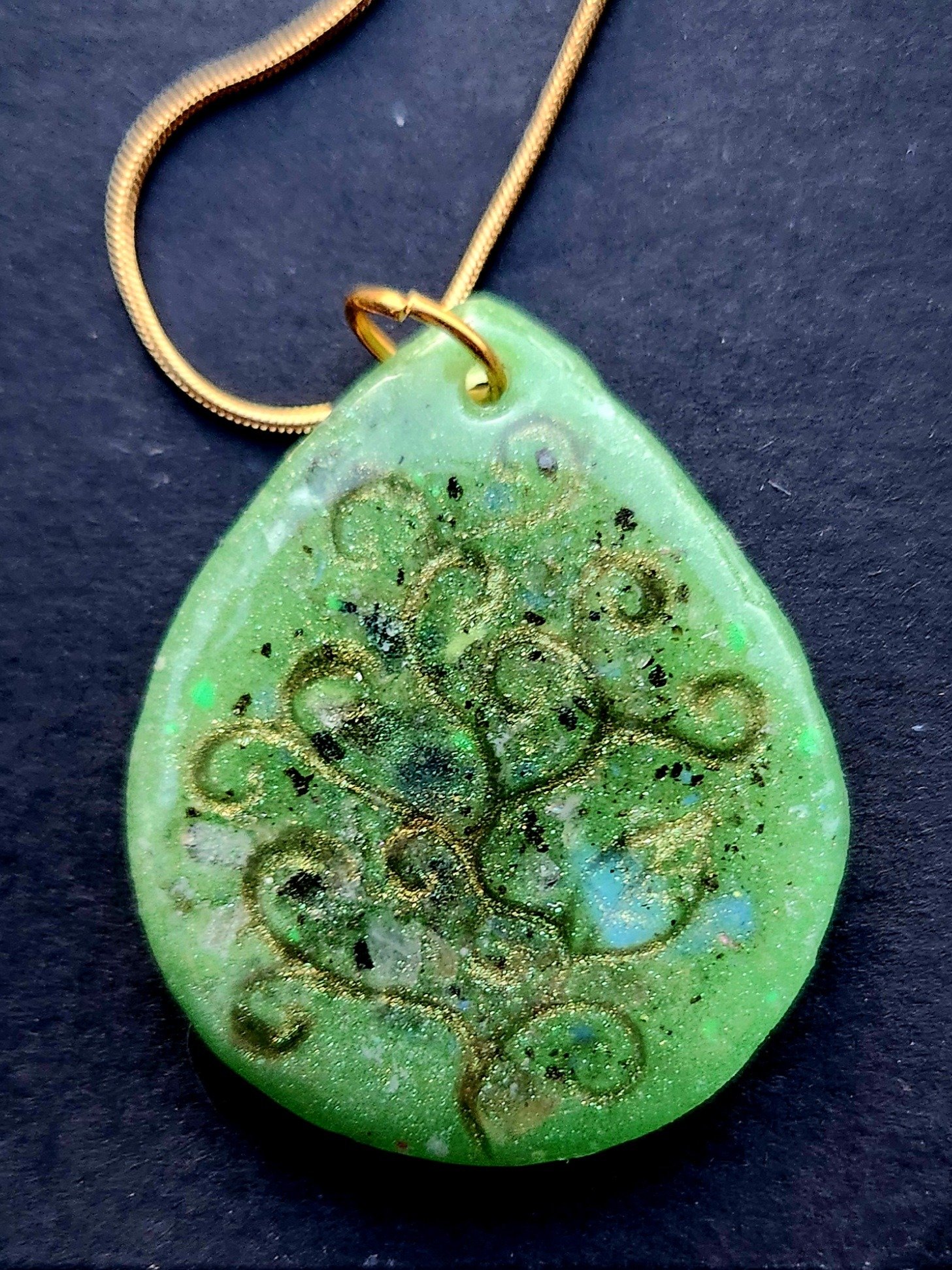 Twining Vine Pendant product image (3)