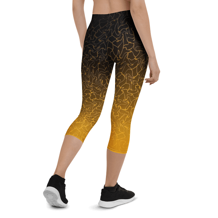 Gradient Abstract Line Pattern Print Capri Leggings product image (2)