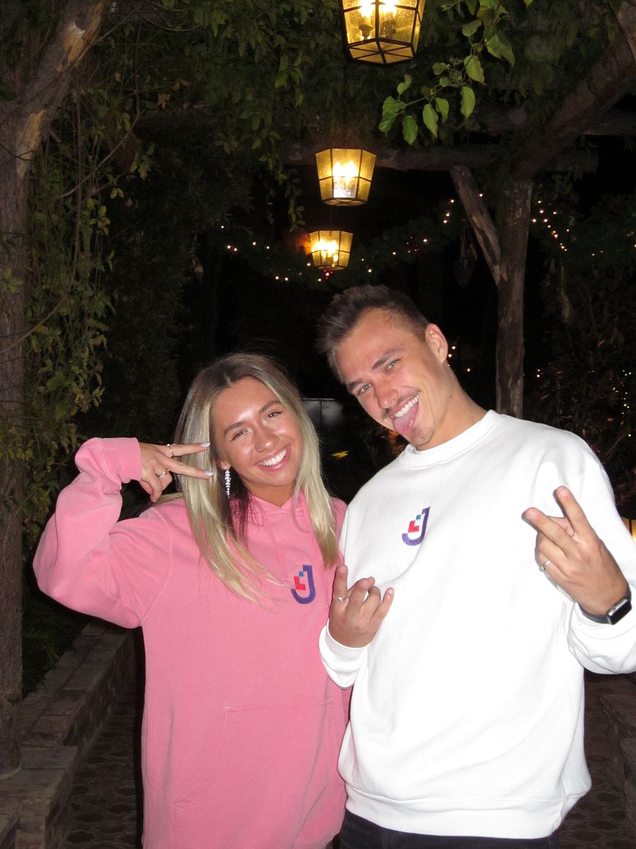 JENNAH CLASSIC EMBROIDERED CREWNECK product image (4)