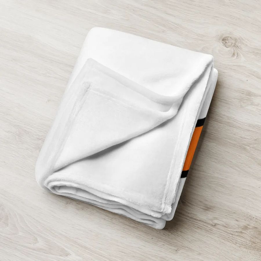 'OA' Symbol Throw Blanket - White product image (10)