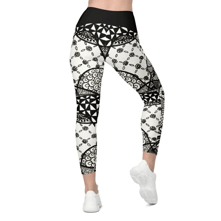 Symmetry Fusion Pocket Leggings product image (2)