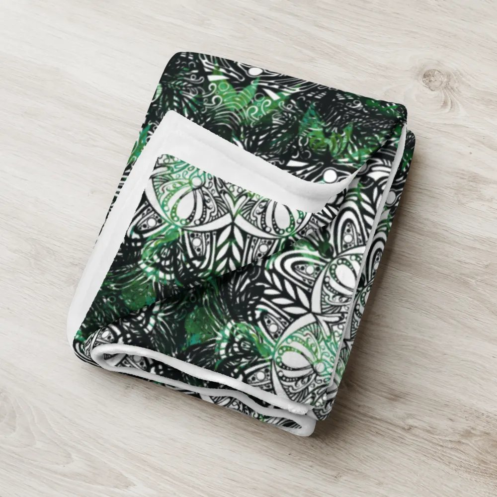 Foliage Fantasy Throw Blanket product image (7)