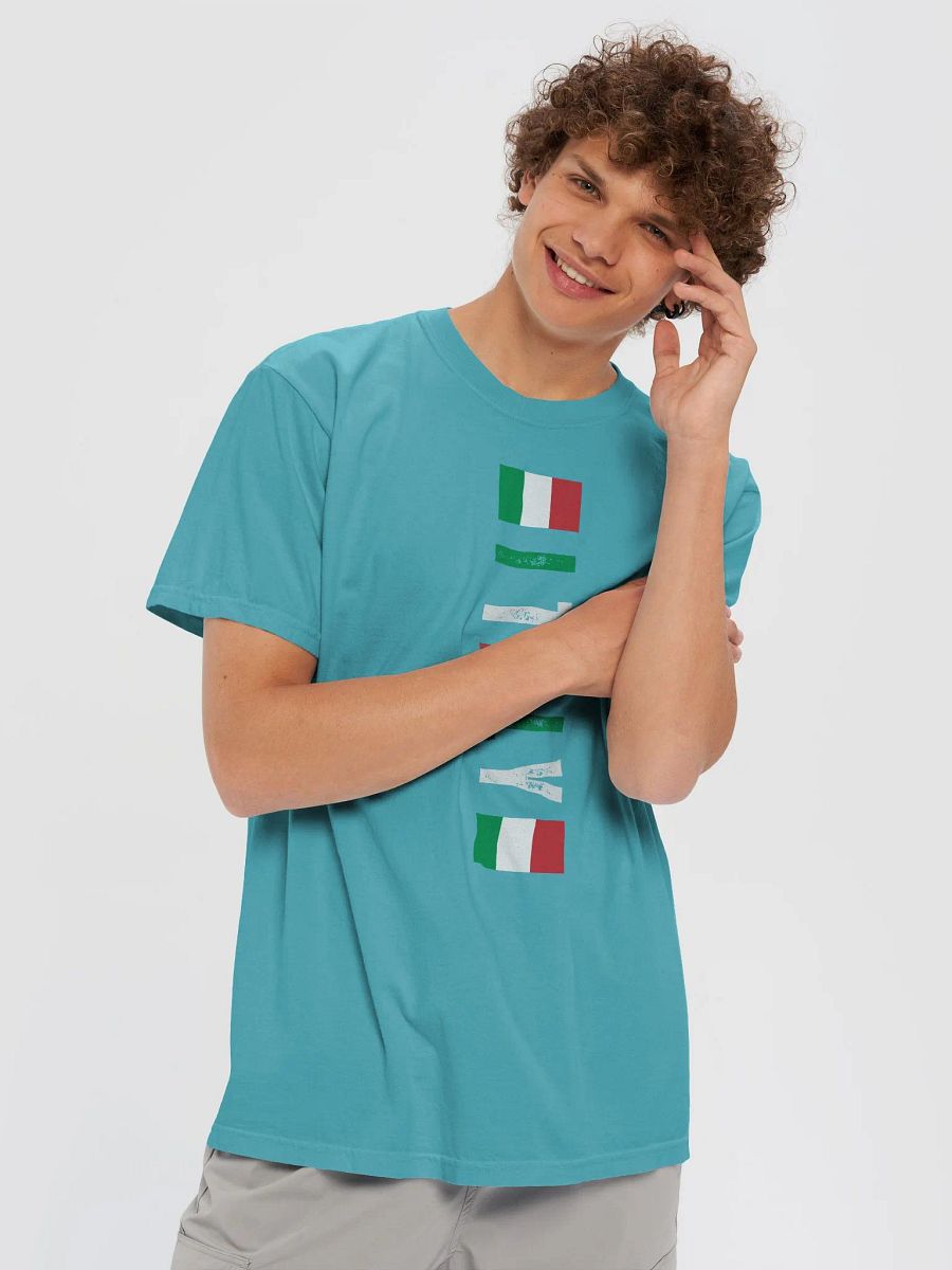 Italian Flag-Inspired Comfort T-shirt - 100% Cotton product image (7)