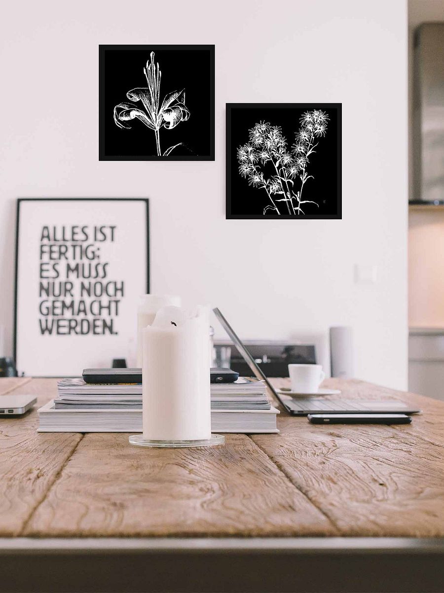 Lily Bloom Canvas Art - Fine Flower Dark product image (7)