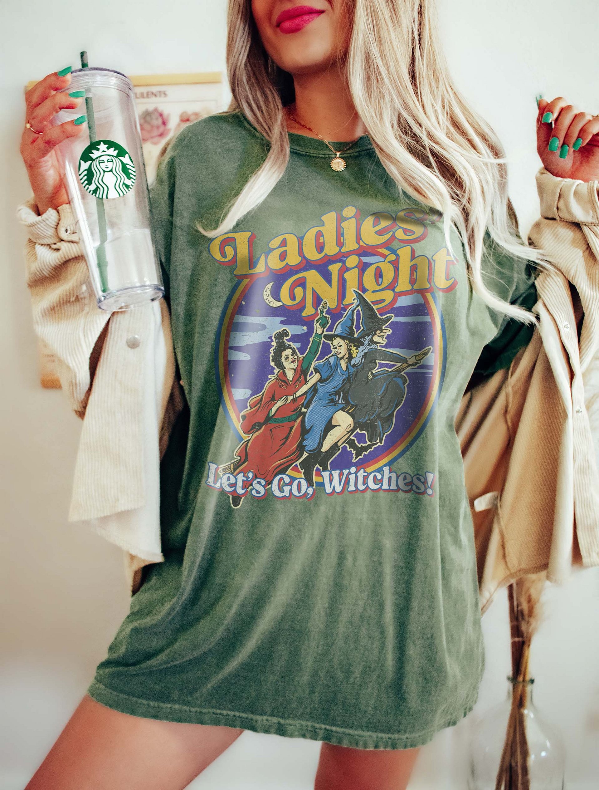 Ladies Night T-Shirt of Three Witches | Funny Retro-Style Fall and Halloween T-Shirt product image (11)