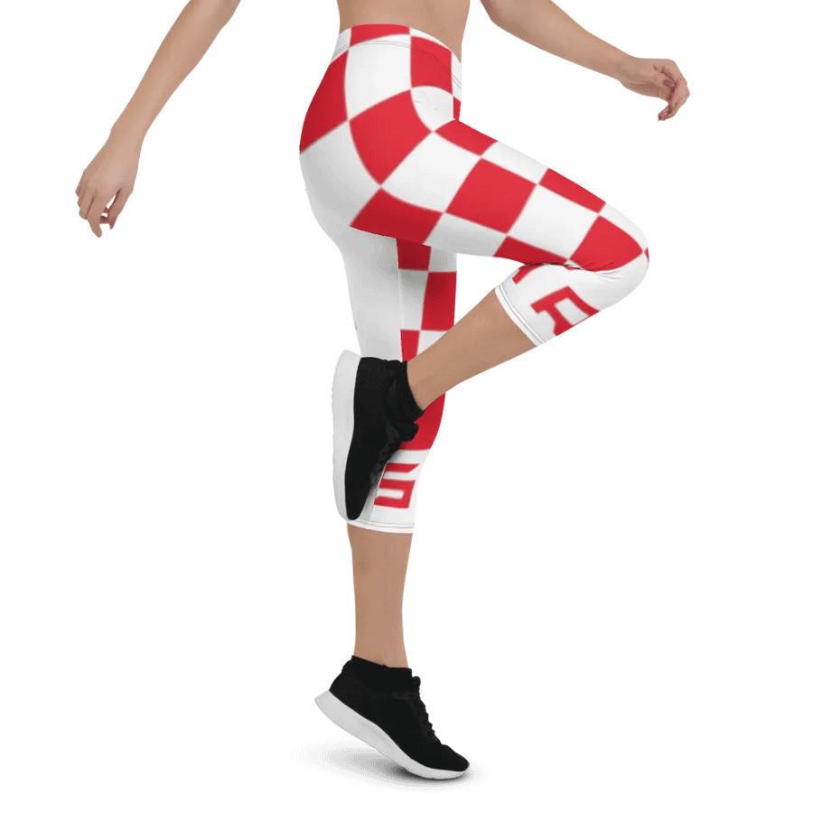 Hrvatska Pride Capri Leggings product image (5)