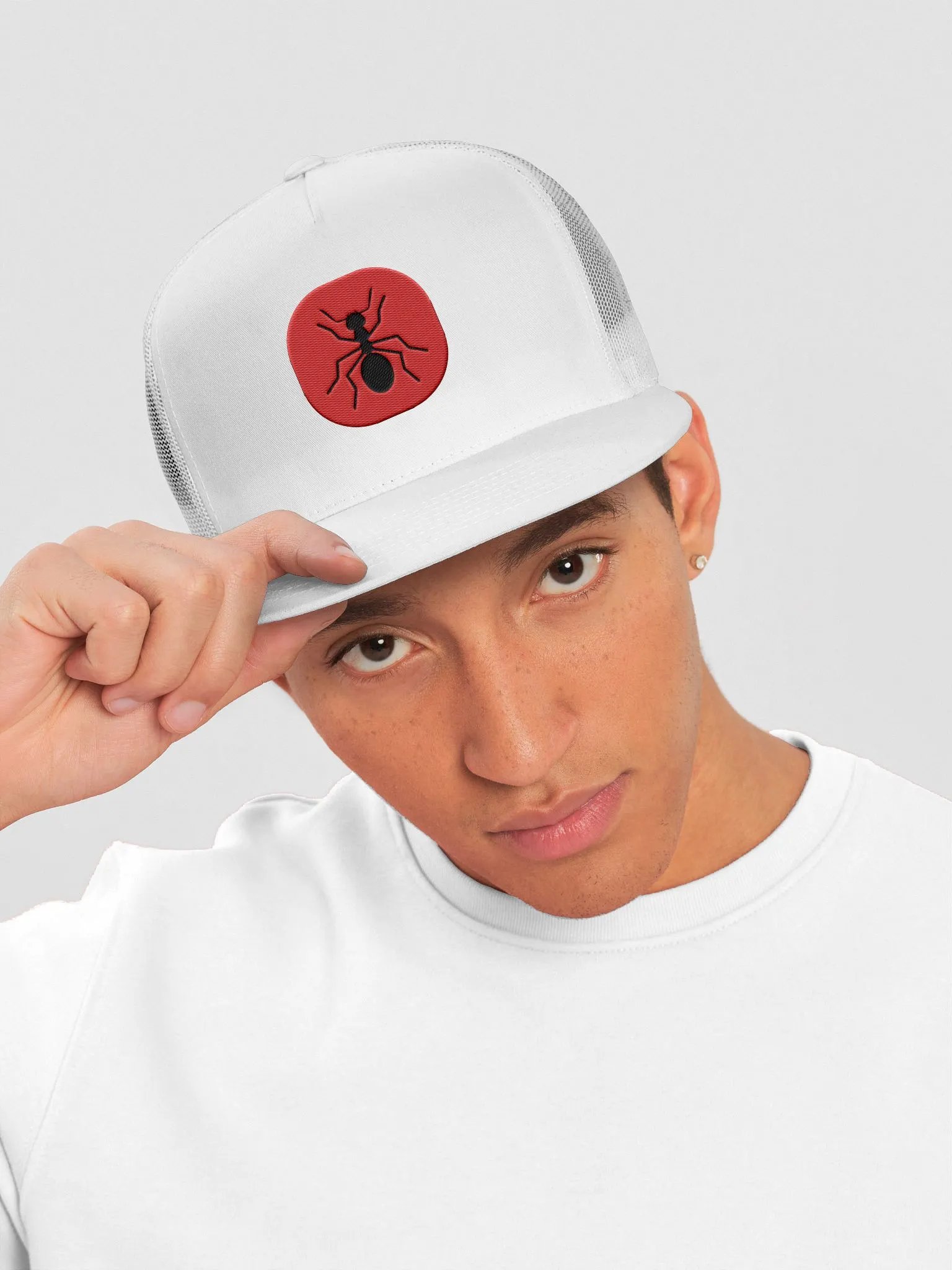 MIAD LOGO TRUCKERS HAT product image (1)