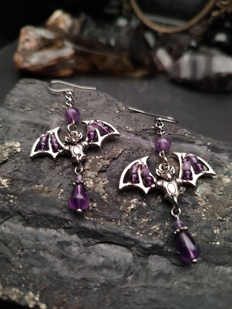 Earrings Bats - Amethyst Shadows product image (3)
