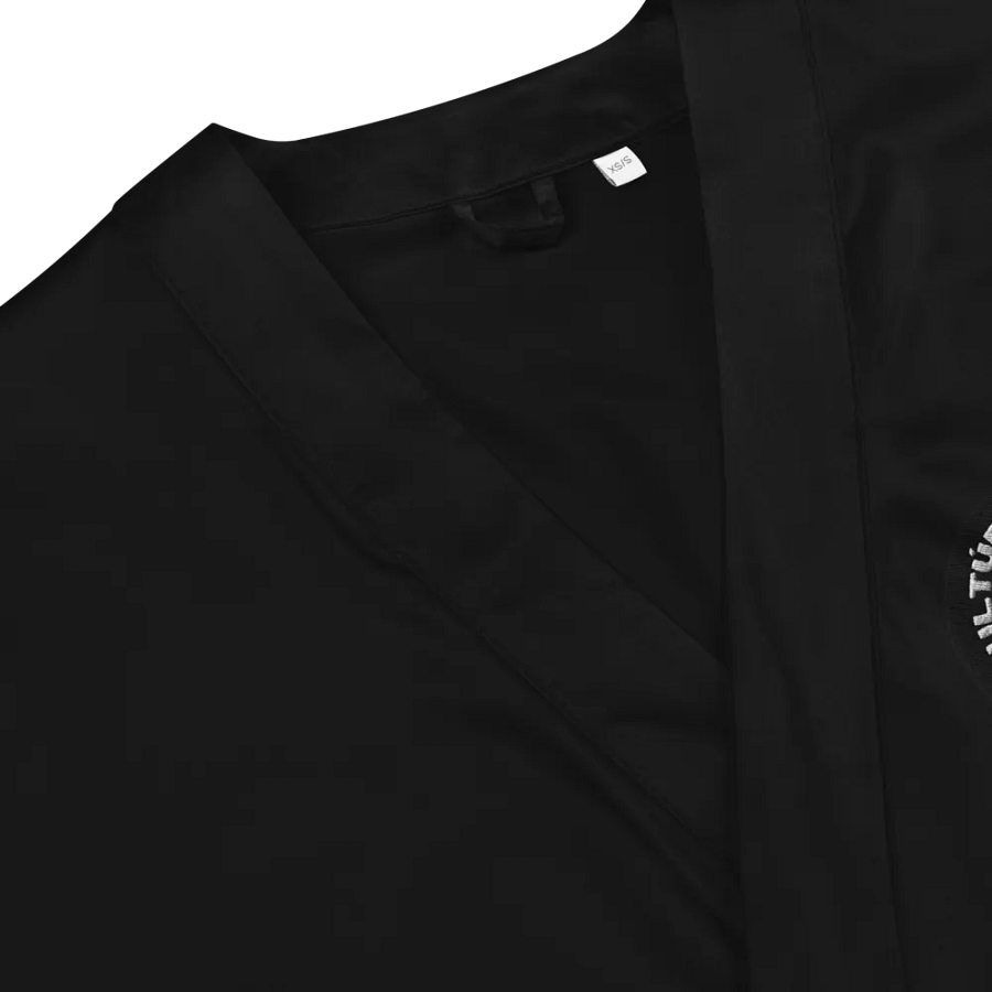 BLACK ROBE product image (4)