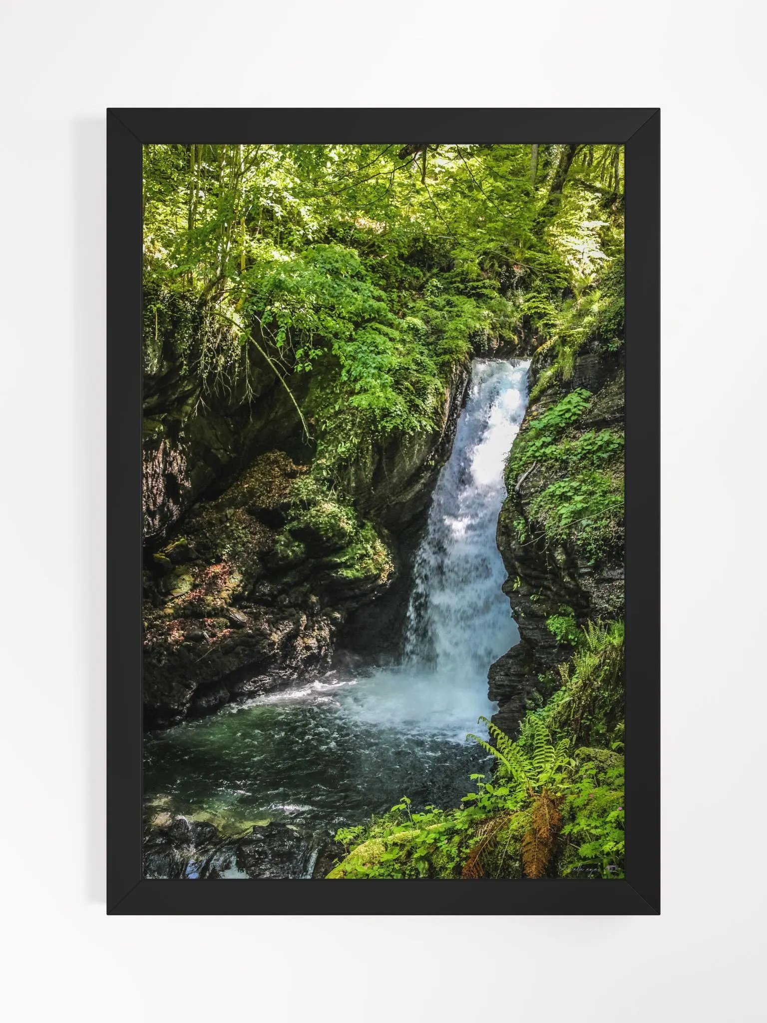 Print Fine Art - Little Ars Waterfall, Pyrenees, France product image (2)