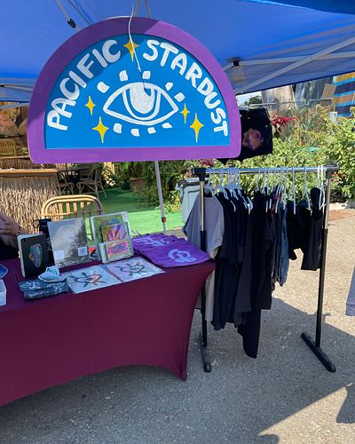 Vending at @mysticmarket_sd today, come say hi✨