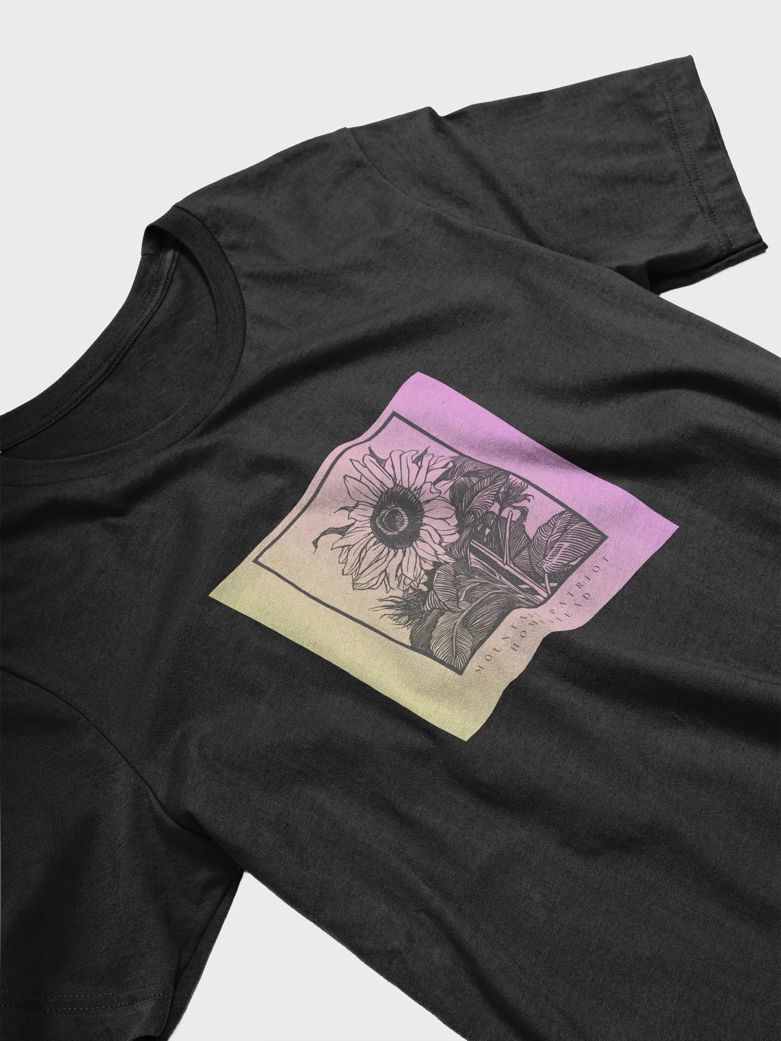 Sunflower Gradient T-Shirt product image (18)