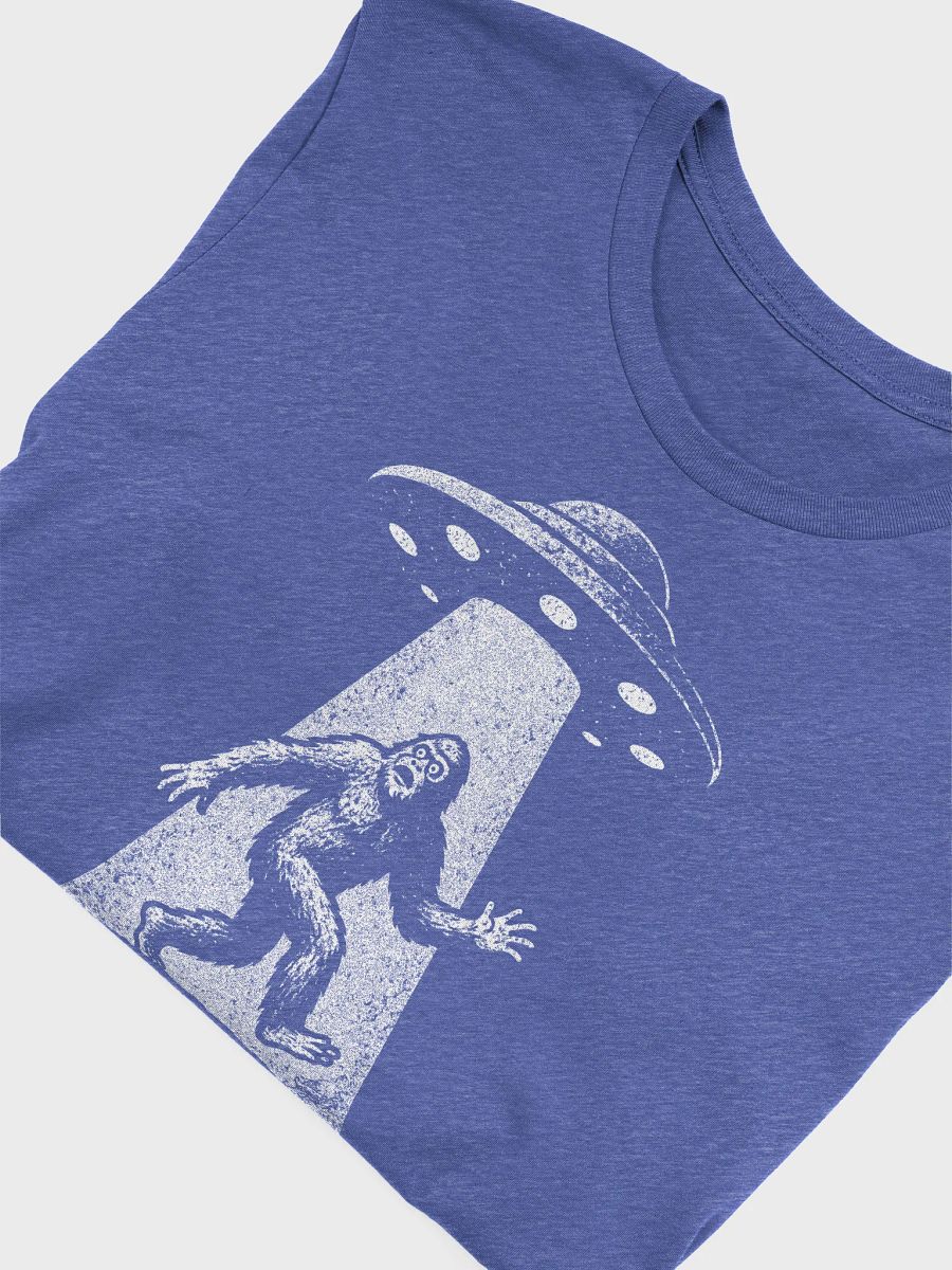 Bigfoot Abduction: Midnight Ufo Beaming up Bigfoot Tee (Version III) product image (4)