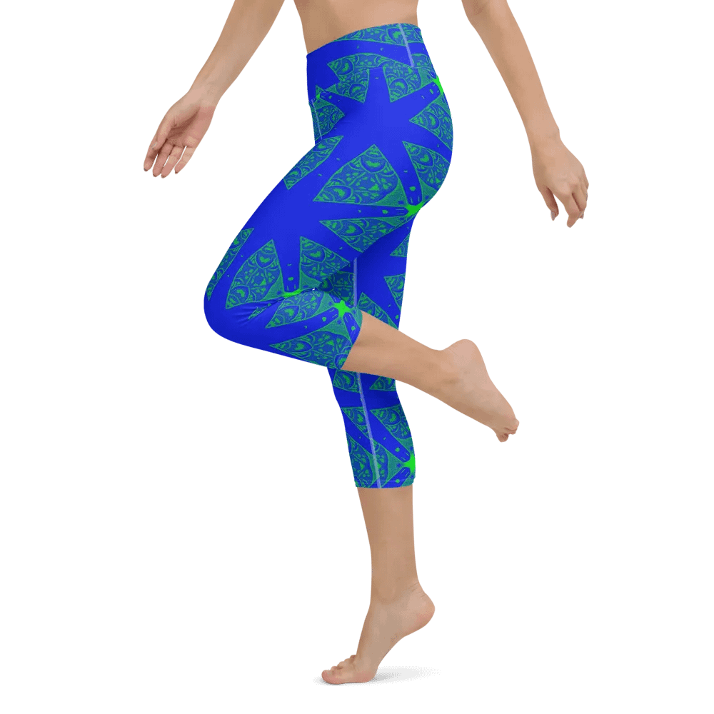 Geometric Gems Capri Leggings product image (11)