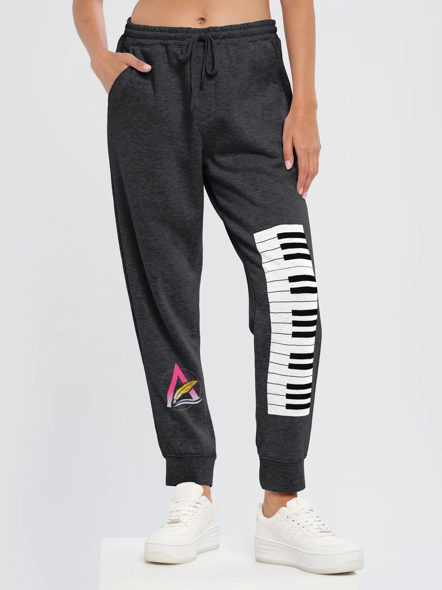 Alexza Keys Joggers product image (34)